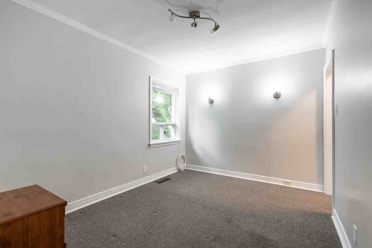 14 Glen Everest Road #Main - Photo 7 of 9