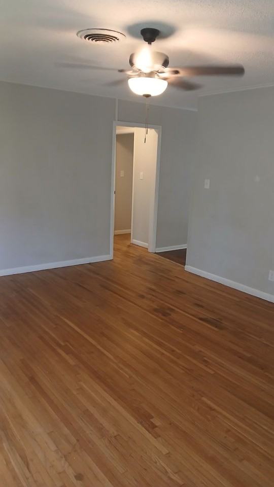 1070 Rushmeade Rd - Photo 6 of 32