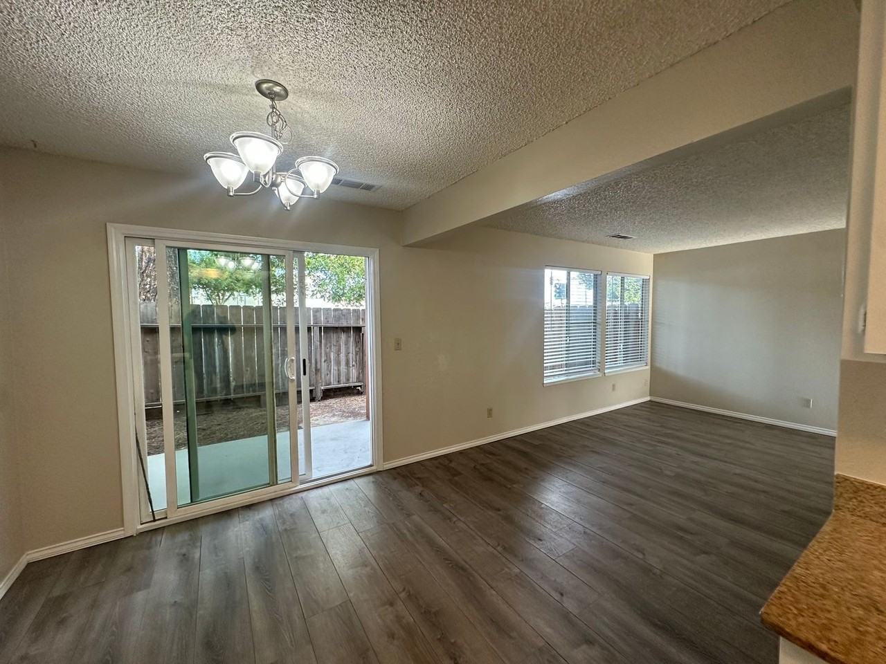 495 Cherry Ln - Photo 3 of 21