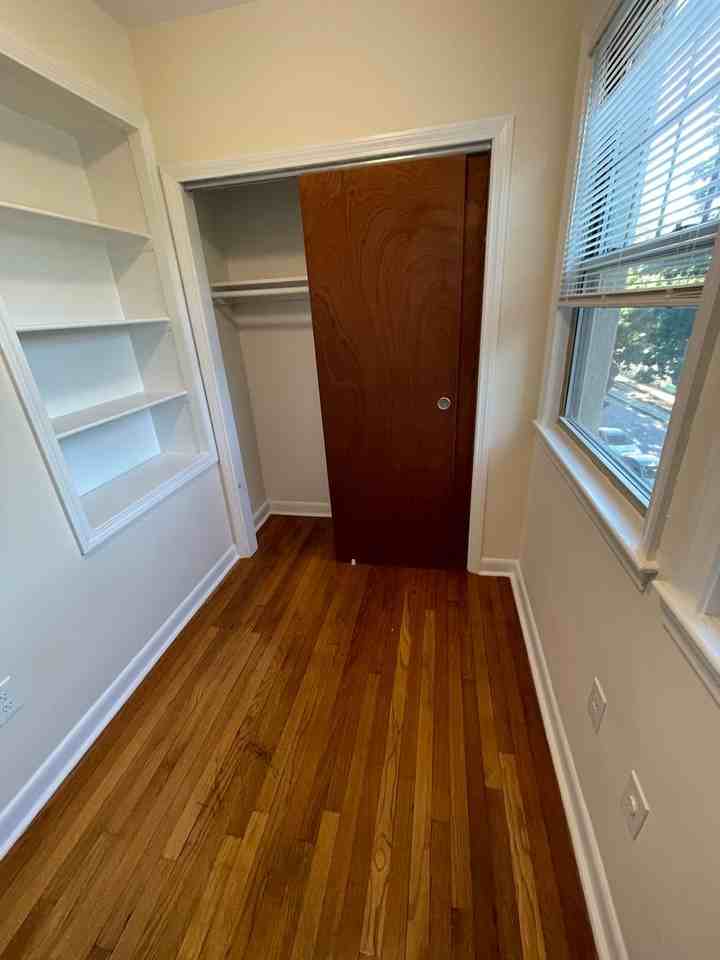 1315 Commonwealth Ave - Photo 2 of 15