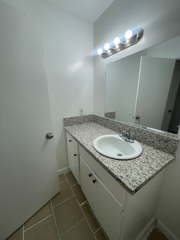 Hillside Apartments 6267 Available! - Photo 2 of 14