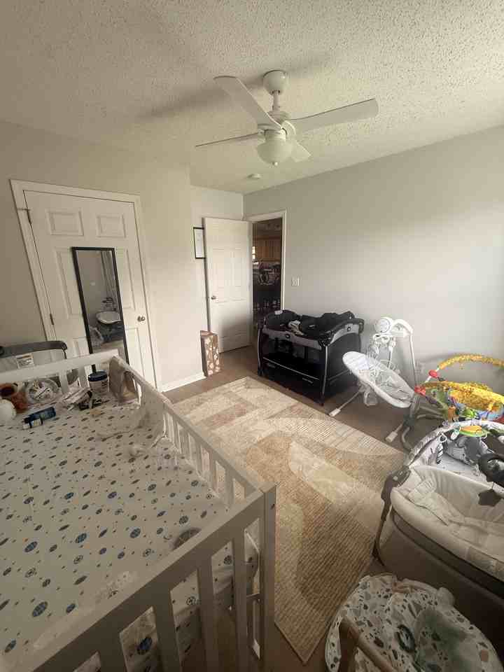259 Bethany Ct - Photo 3 of 17