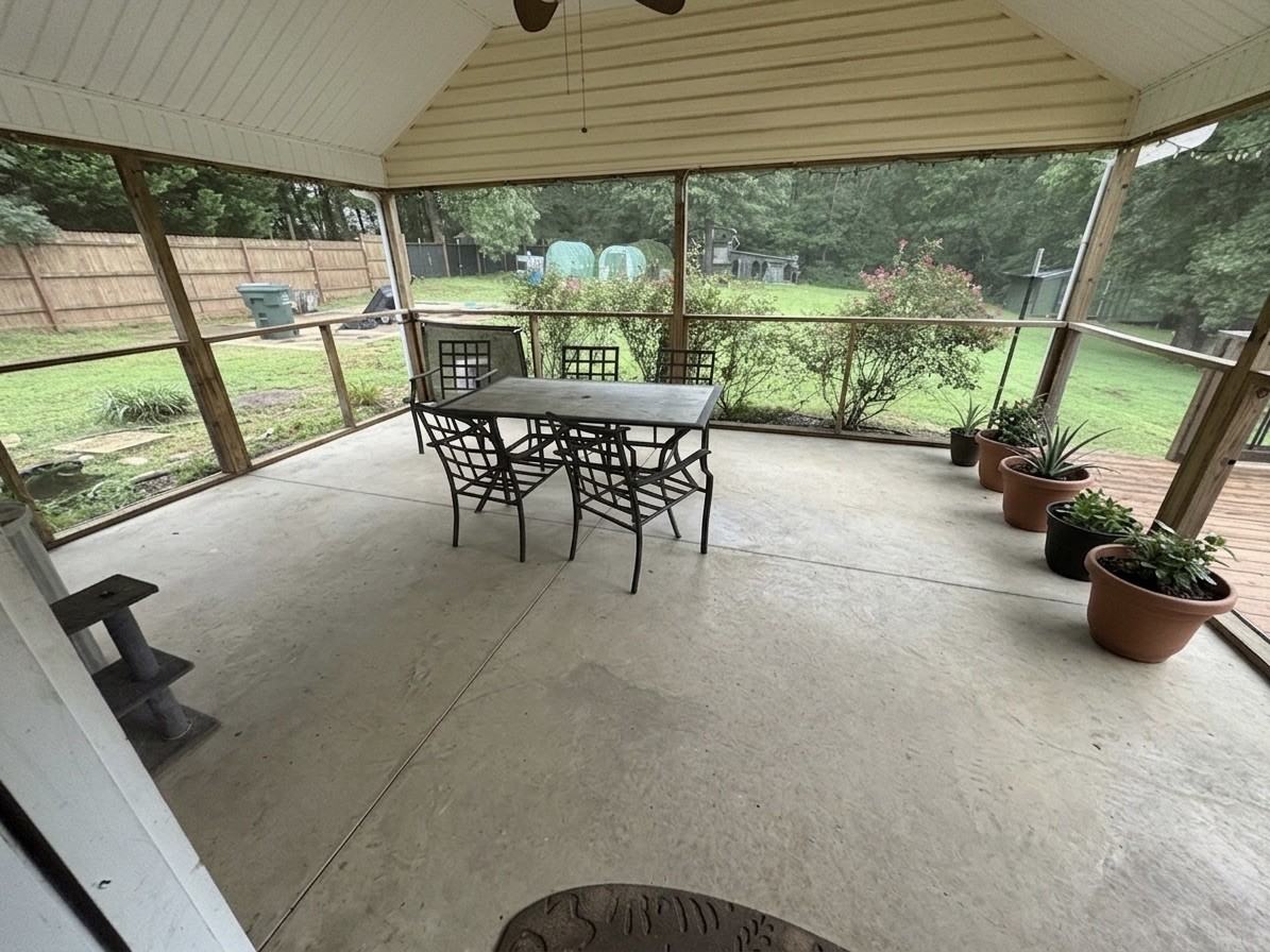 259 Bethany Ct - Photo 5 of 17