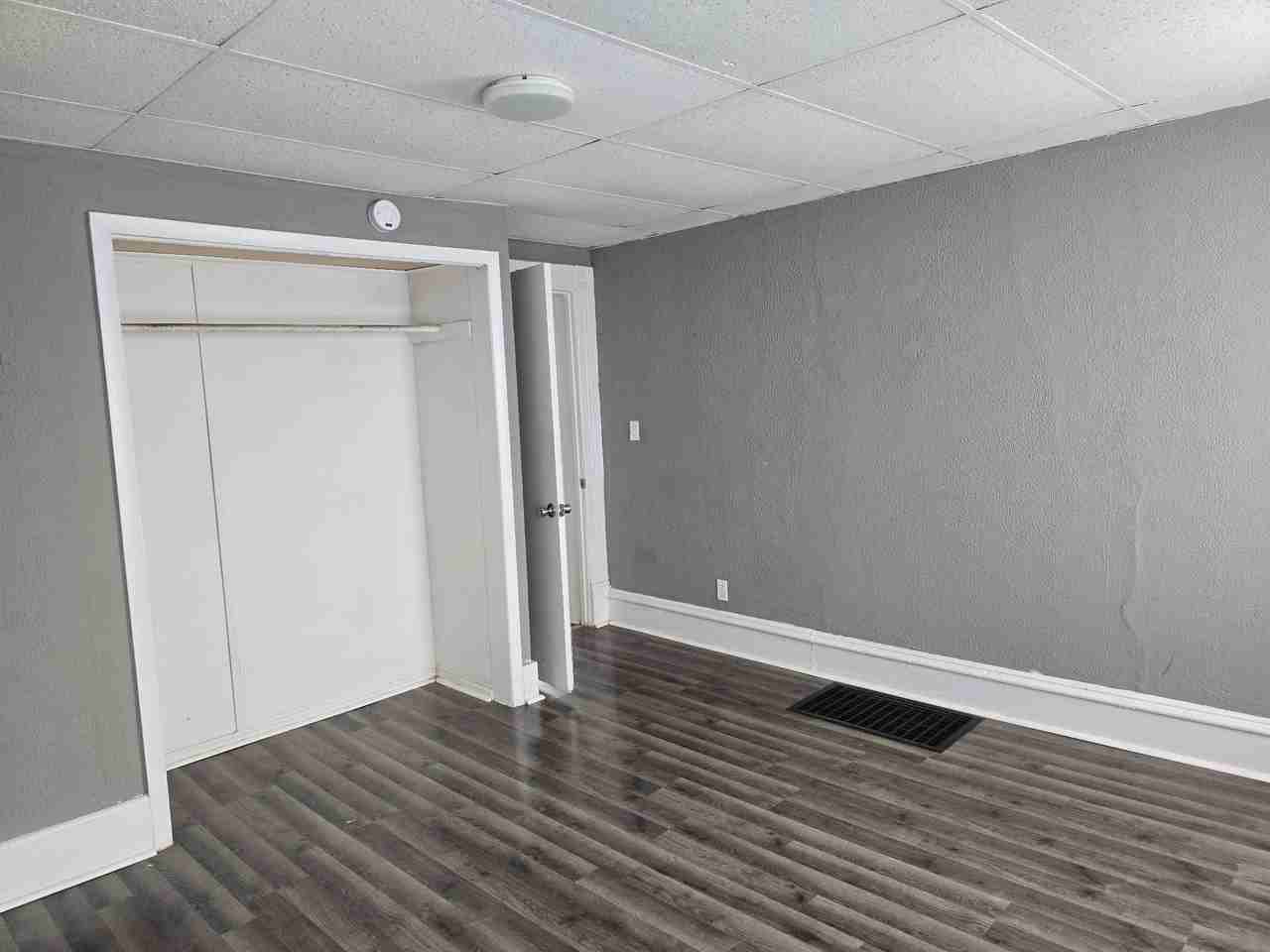 1503 W Millman St #SFH - Photo 3 of 9