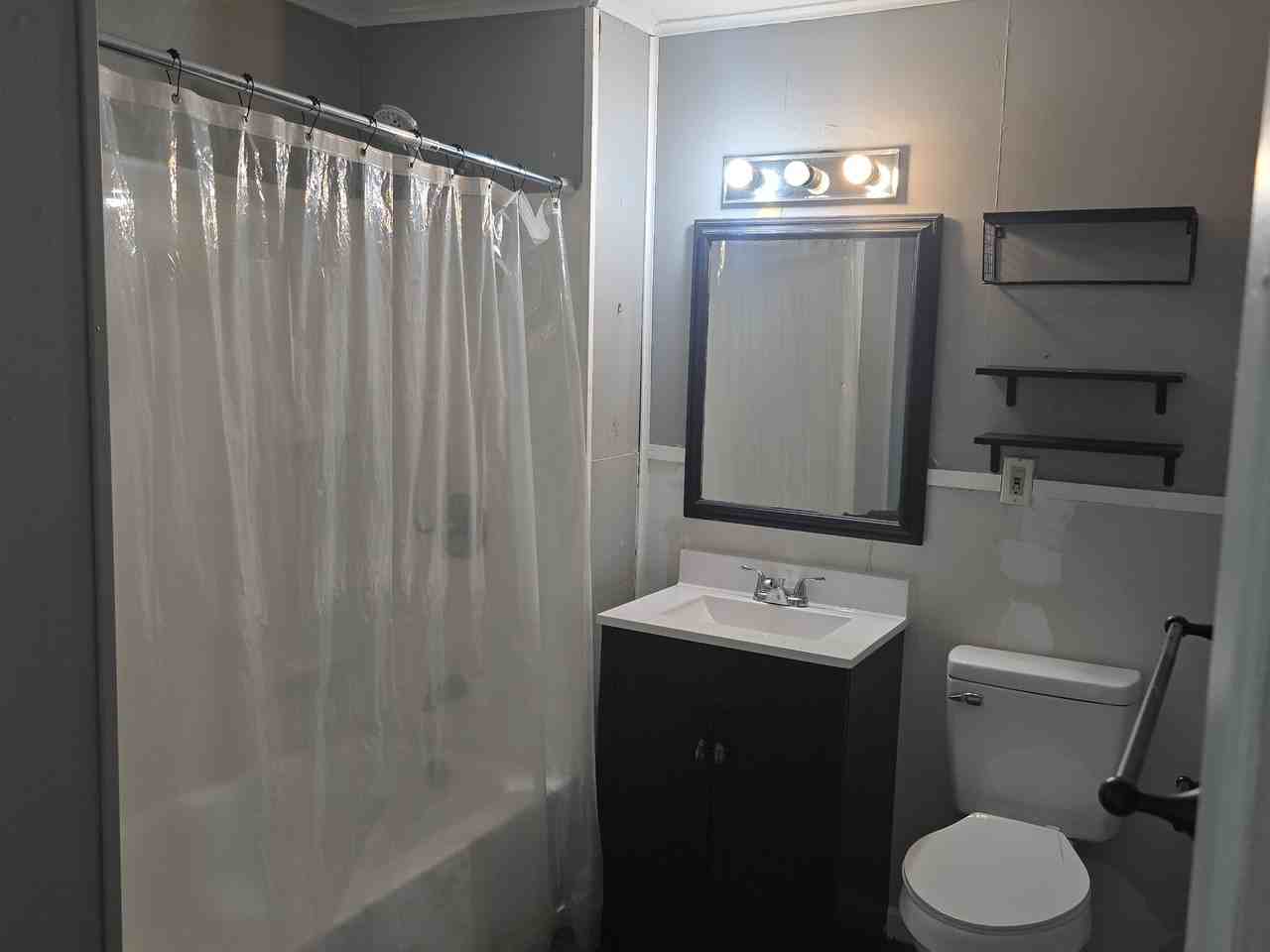 1503 W Millman St #SFH - Photo 5 of 9