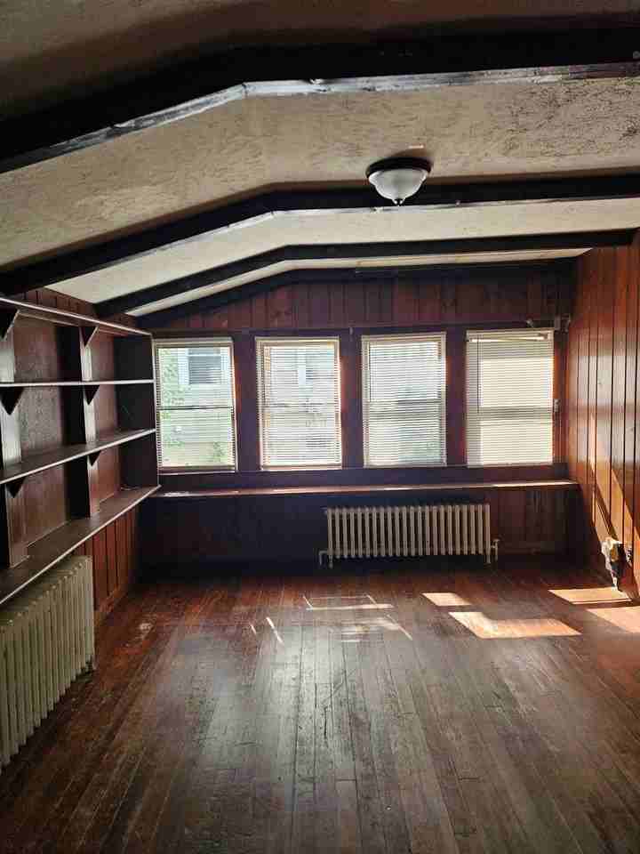 182 W Main St - Photo 6 of 8