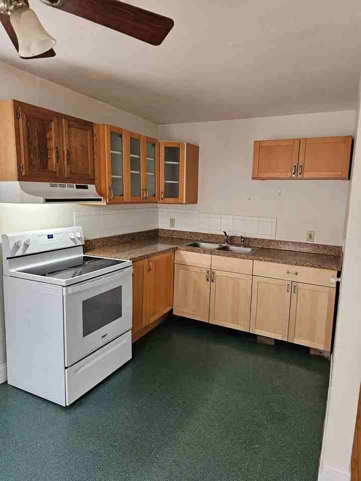 51 Church St - Photo 5 of 6