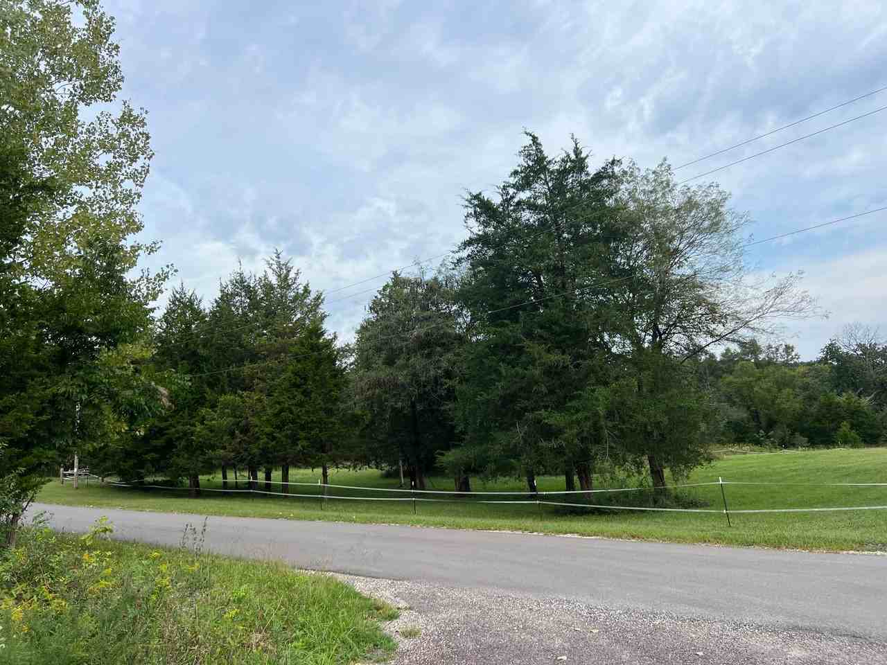 11183 Cumberland Gap Dr - Photo 3 of 30