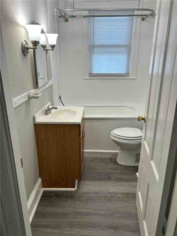 230 Washington St ##3 - Photo 6 of 15