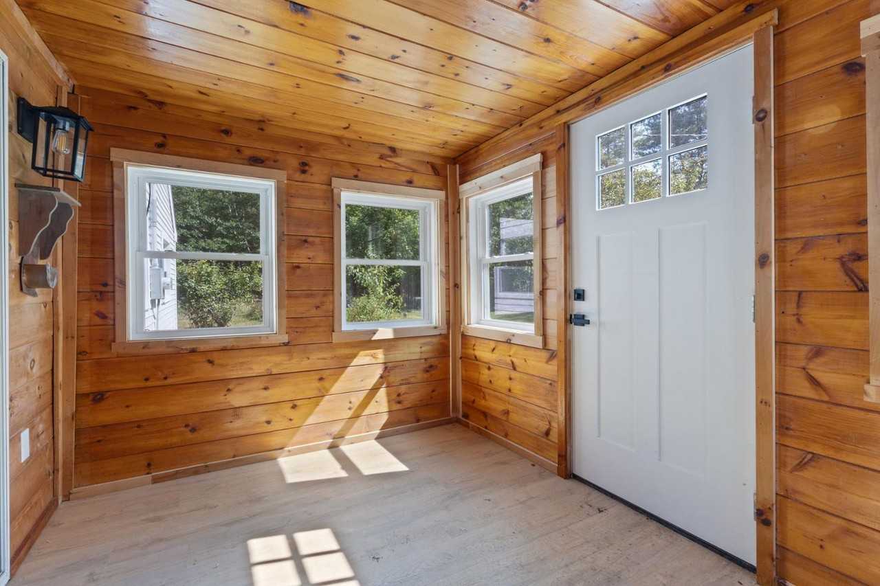 665 S Waterboro Rd - Photo 5 of 34
