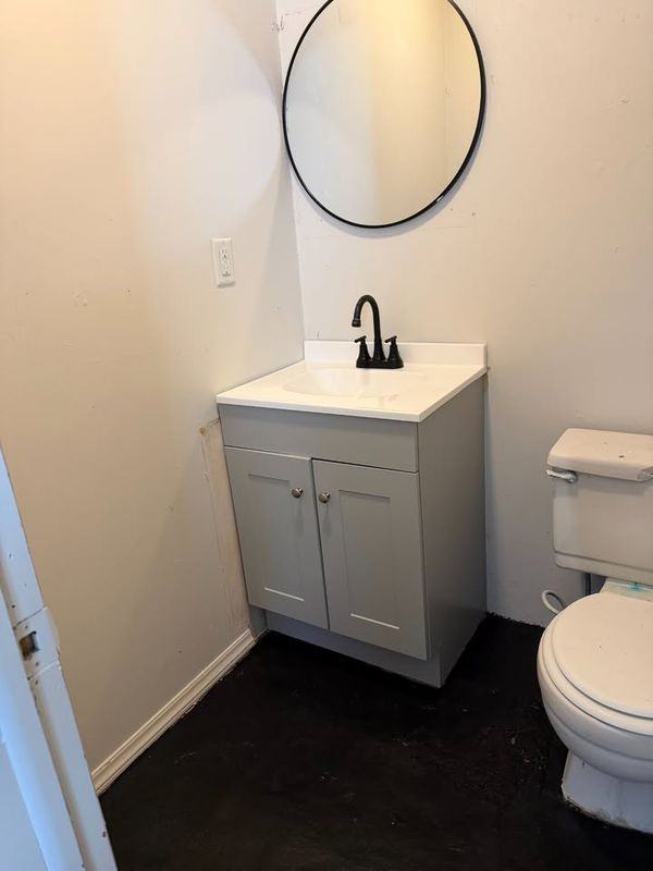 206 Carbon St - Photo 6 of 11