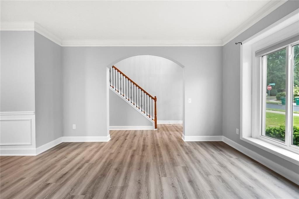 702 Ashley Glen Ln - Photo 6 of 41
