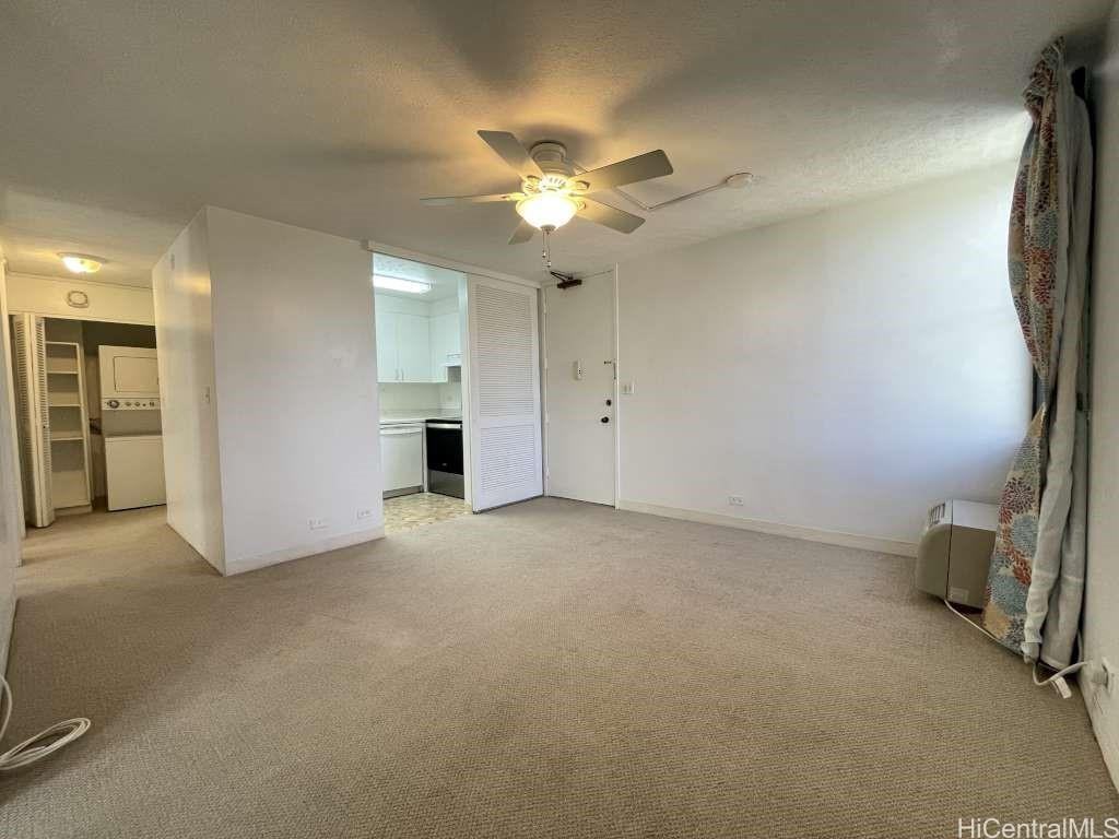 1505 Alexander St #804 - Photo 4 of 15