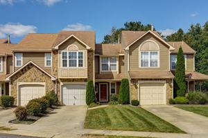 featured image of 21 Claver Hill Way