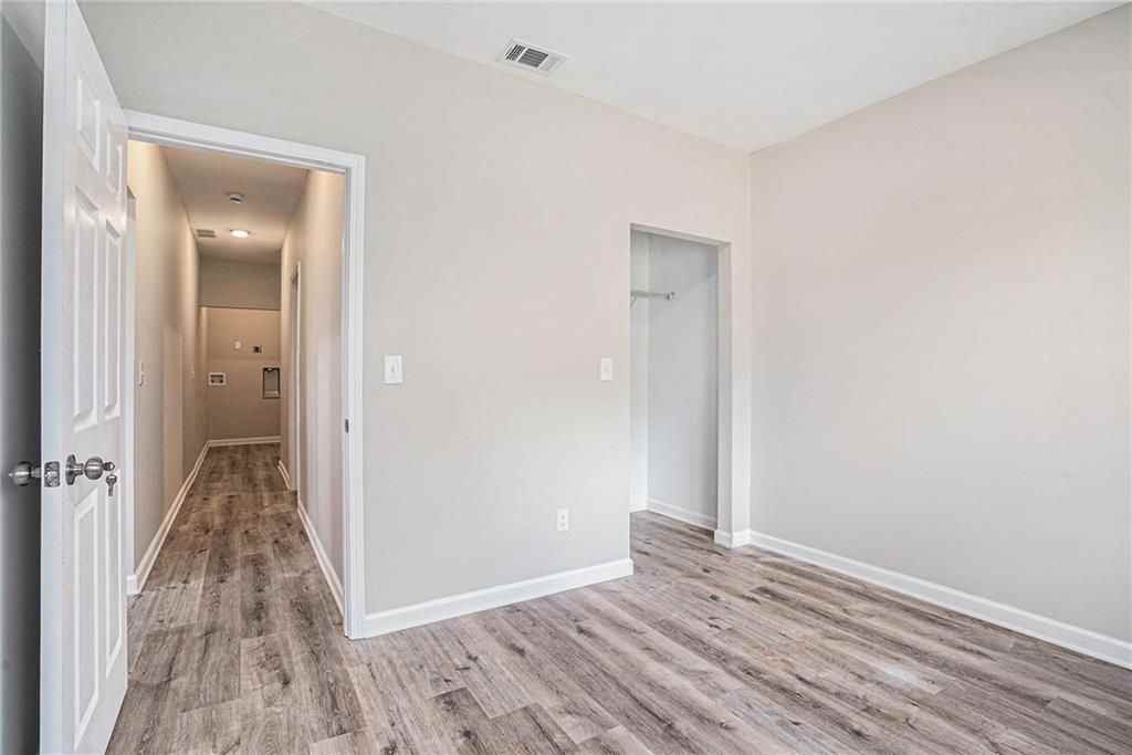 345 Green Love Ln - Photo 7 of 15