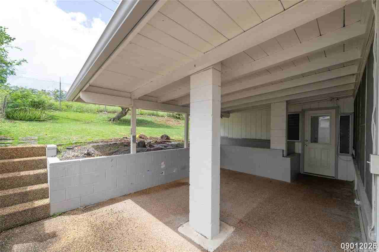 4211 Halupa St #B - Photo 3 of 20