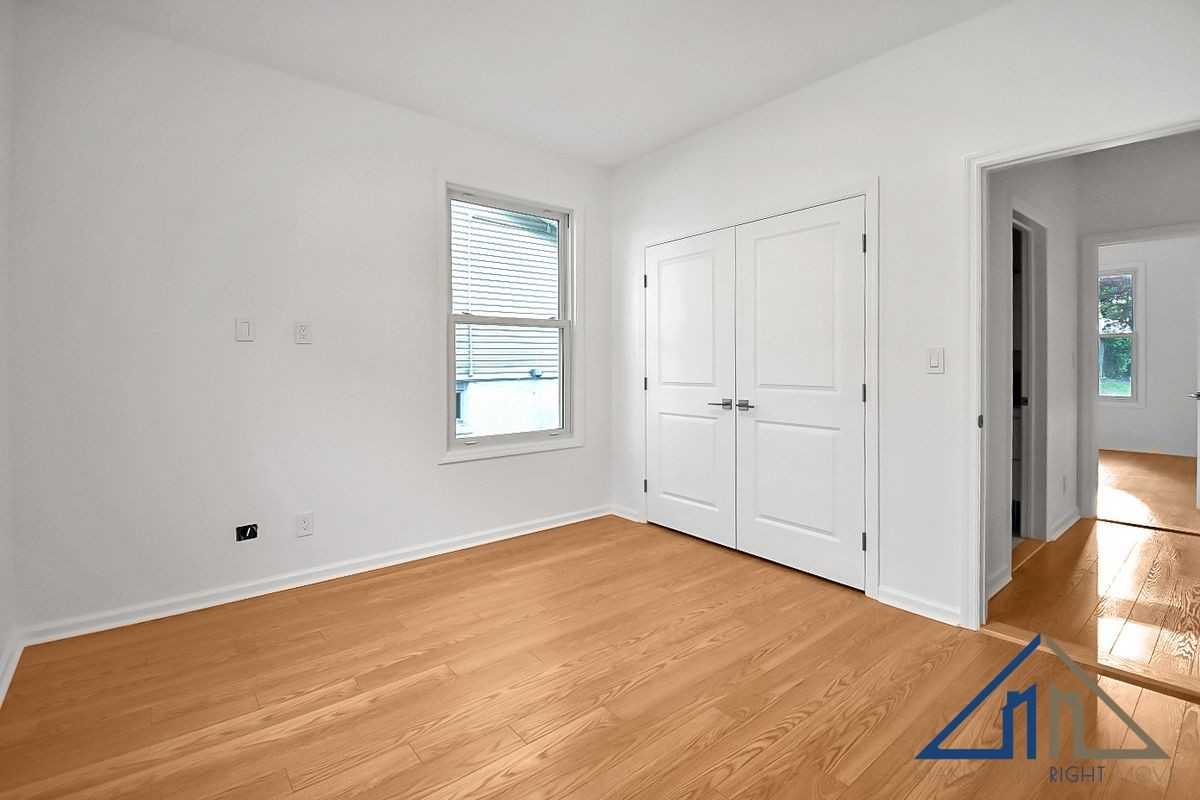 695 Palisade Ave ##1 - Photo 7 of 19