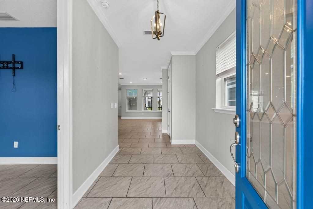 187 Beale Ave - Photo 4 of 50