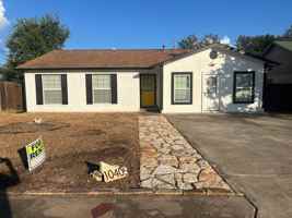 featured image of 10405 Georgian Dr