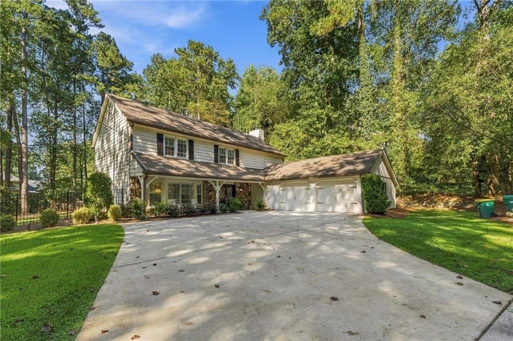 510 Dalrymple Rd - Photo 2 of 50