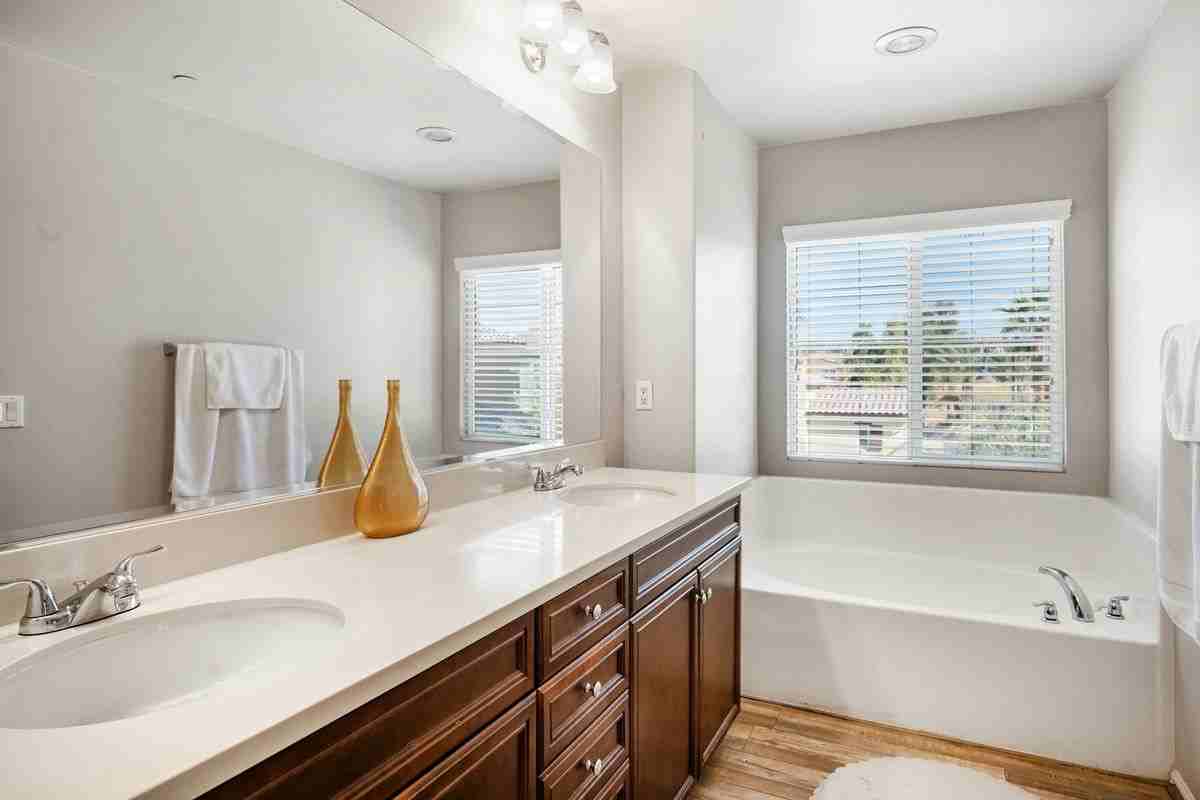 520 Calle Vibrante - Photo 5 of 44