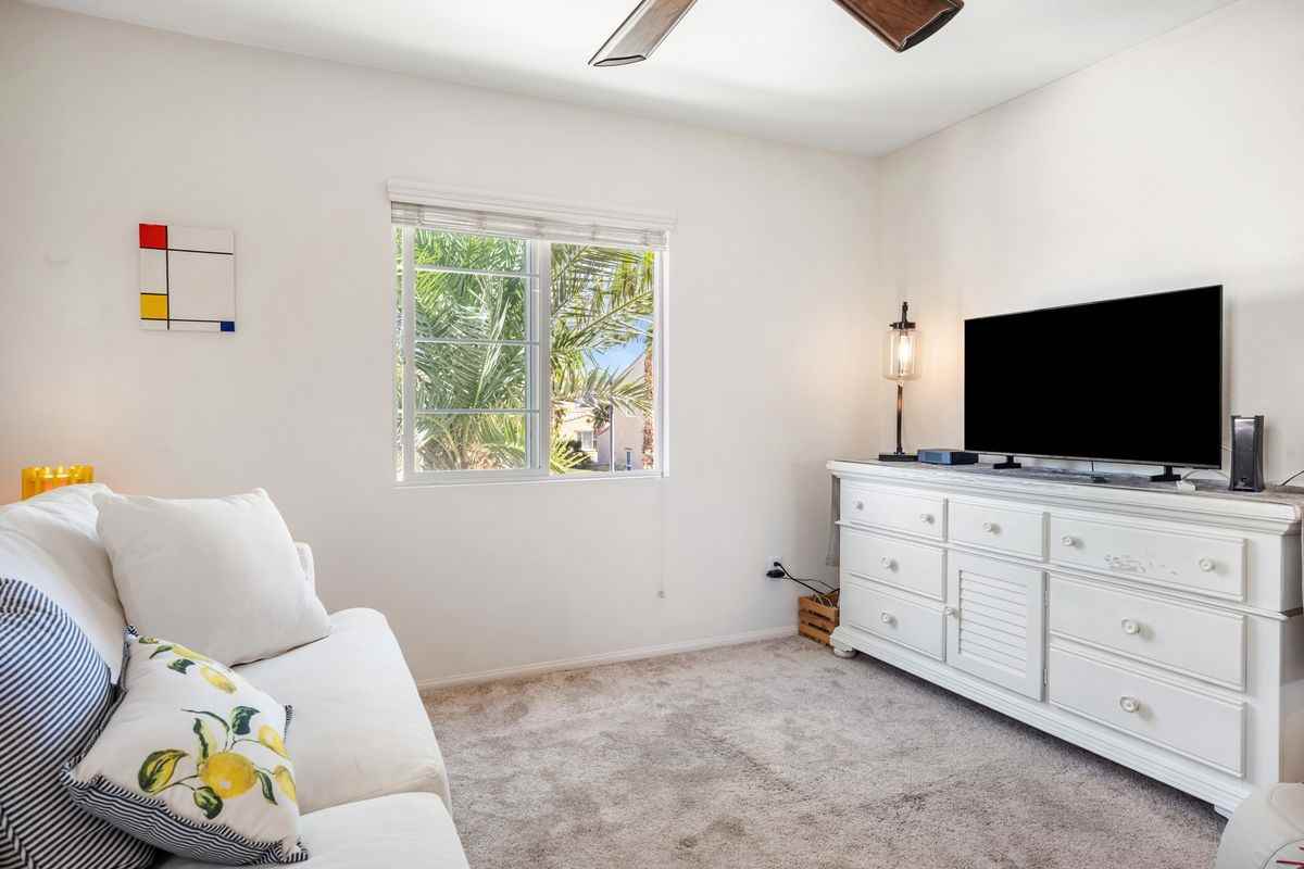 520 Calle Vibrante - Photo 7 of 44
