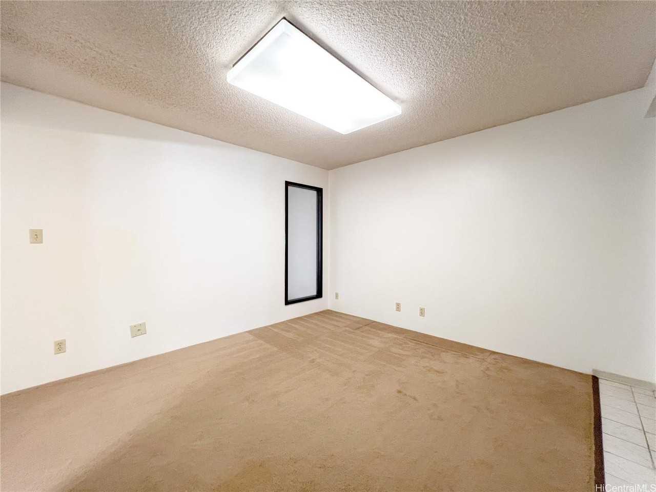 1088 Bishop St #1012 - Photo 2 of 17