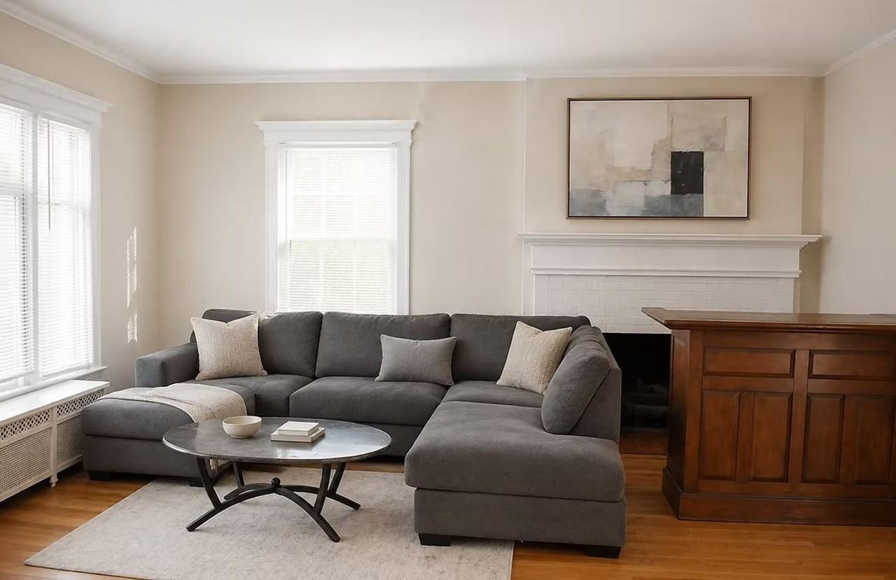 111 Chestnut St - Photo 2 of 9