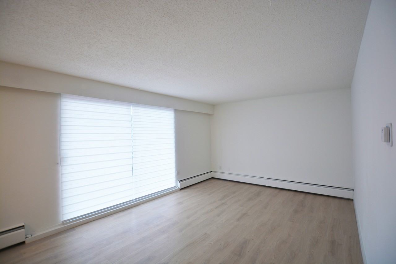 1215 Saint Georges Avenue #307 - Photo 5 of 21