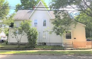 featured image of 81 Oak St
