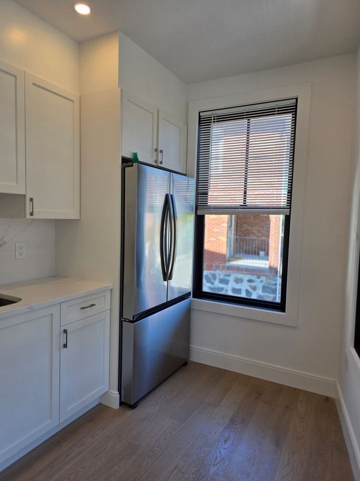 40 Colborne Rd - Photo 5 of 30