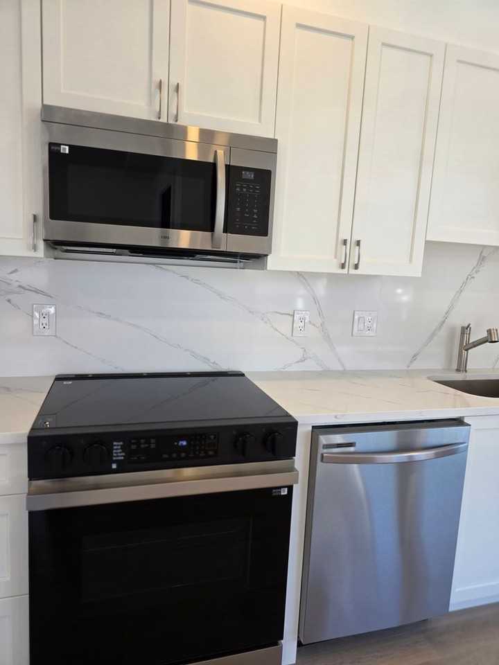 40 Colborne Rd - Photo 6 of 30