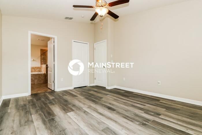 10083 Penwood Way - Photo 6 of 15