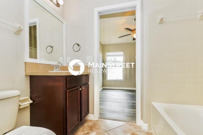 10083 Penwood Way - Photo 7 of 15