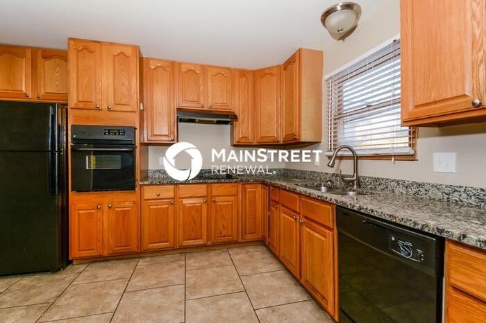 2015 Cordoba Dr - Photo 6 of 15