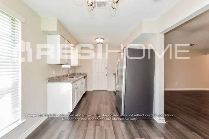 213 West Ct - Photo 4 of 23