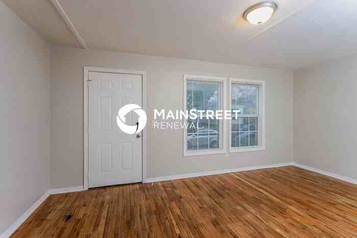 326 N 18th St - Photo 6 of 16