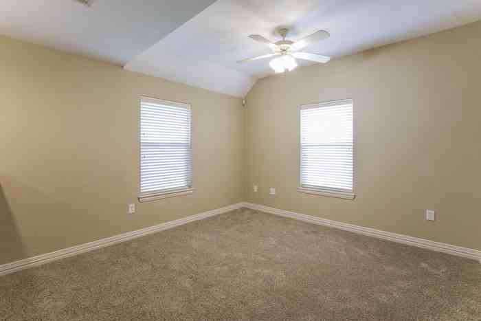 11 Addie Ln - Photo 4 of 15