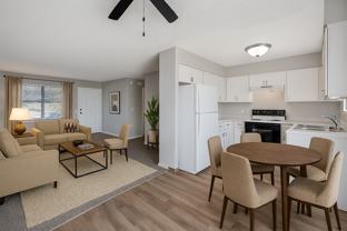 423 Monroe St #419 - Photo 1 of 1