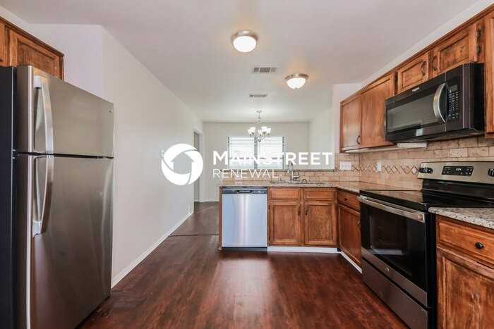 790 Noel Trl - Photo 6 of 17