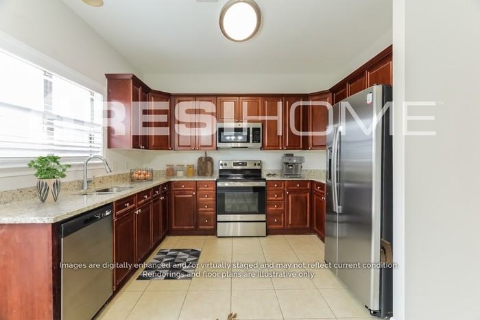 2144 Parsons Dr - Photo 2 of 18