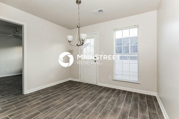 3708 Pointe Cir - Photo 6 of 16
