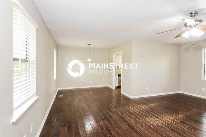 19 Elsberry Rd - Photo 5 of 18