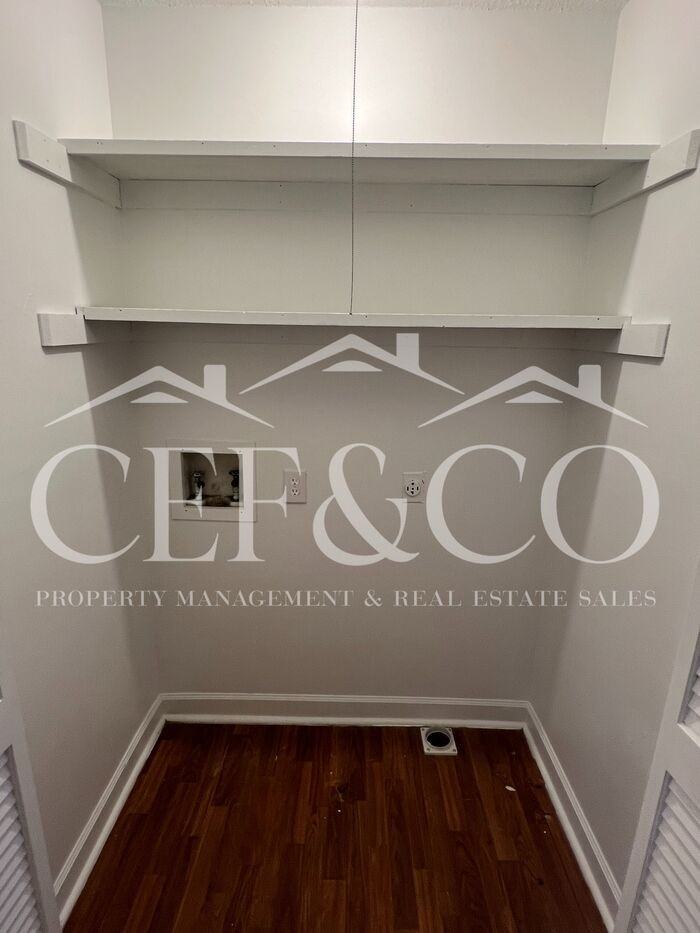 24 Rachel Ct #C - Photo 7 of 9