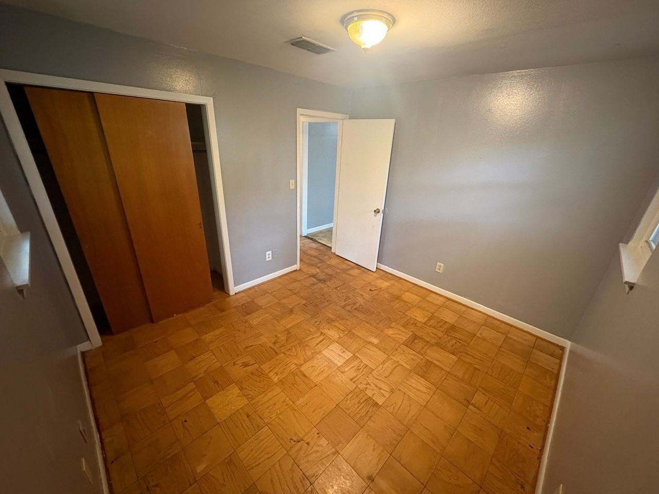 9027 Sara Ln - Photo 6 of 11
