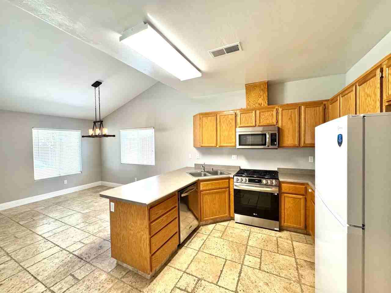 5504 Mar Grande Dr - Photo 3 of 13