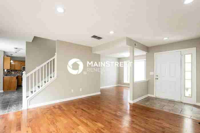 865 Dover Glen Dr - Photo 2 of 16