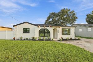featured image of 3215 W Dewey St
