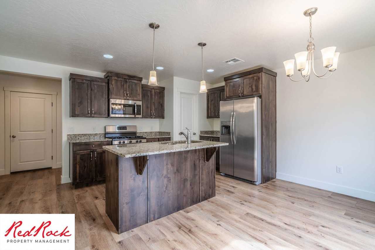 3828 E Chevelle Ln - Photo 2 of 50