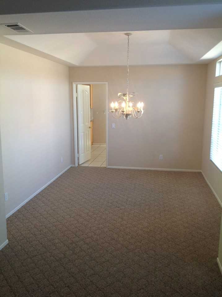 12414 Ravenna Ln - Photo 3 of 17